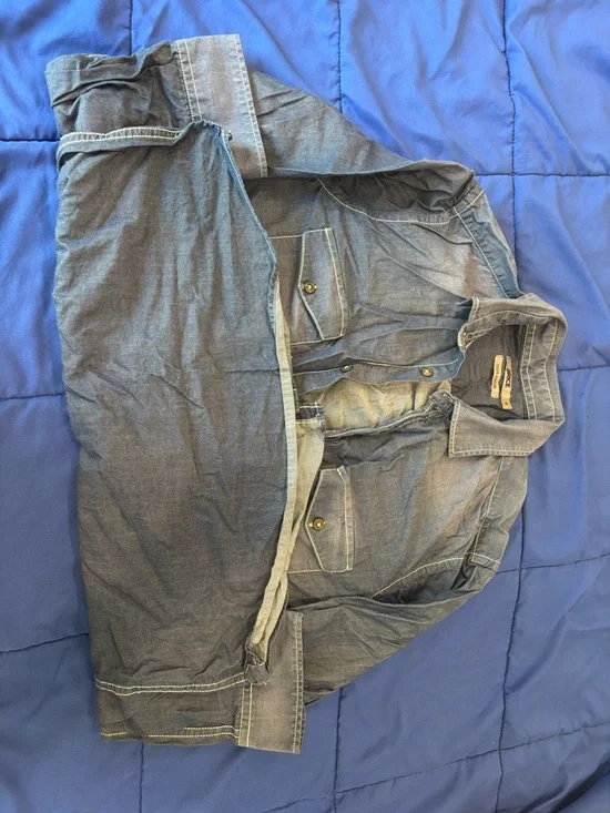 Ice Brice Chambray Button-Front Shirt - Blue - Picture 8 of 10